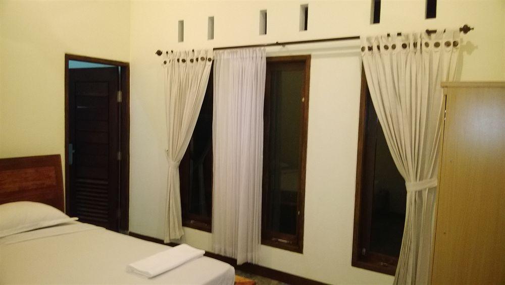 Shu Villa Lombok Kuta  Extérieur photo