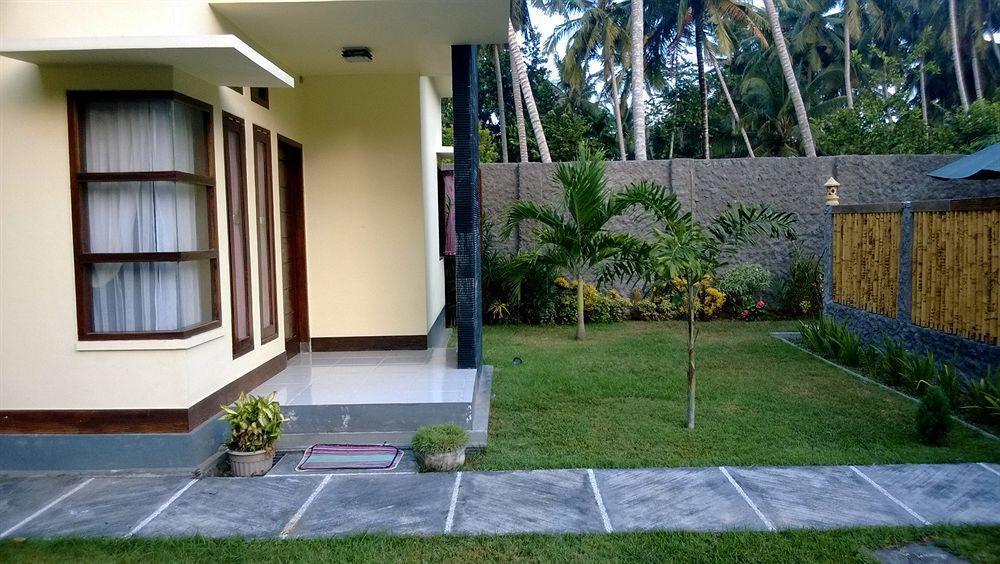 Shu Villa Lombok Kuta  Extérieur photo