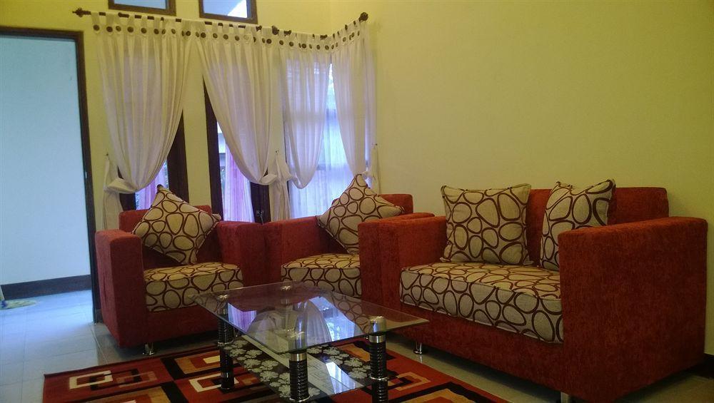 Shu Villa Lombok Kuta  Extérieur photo