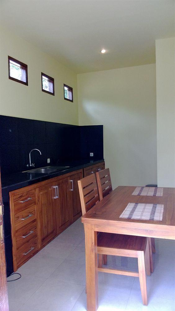 Shu Villa Lombok Kuta  Extérieur photo