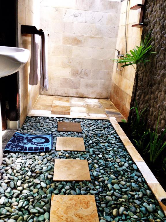 Shu Villa Lombok Kuta  Extérieur photo