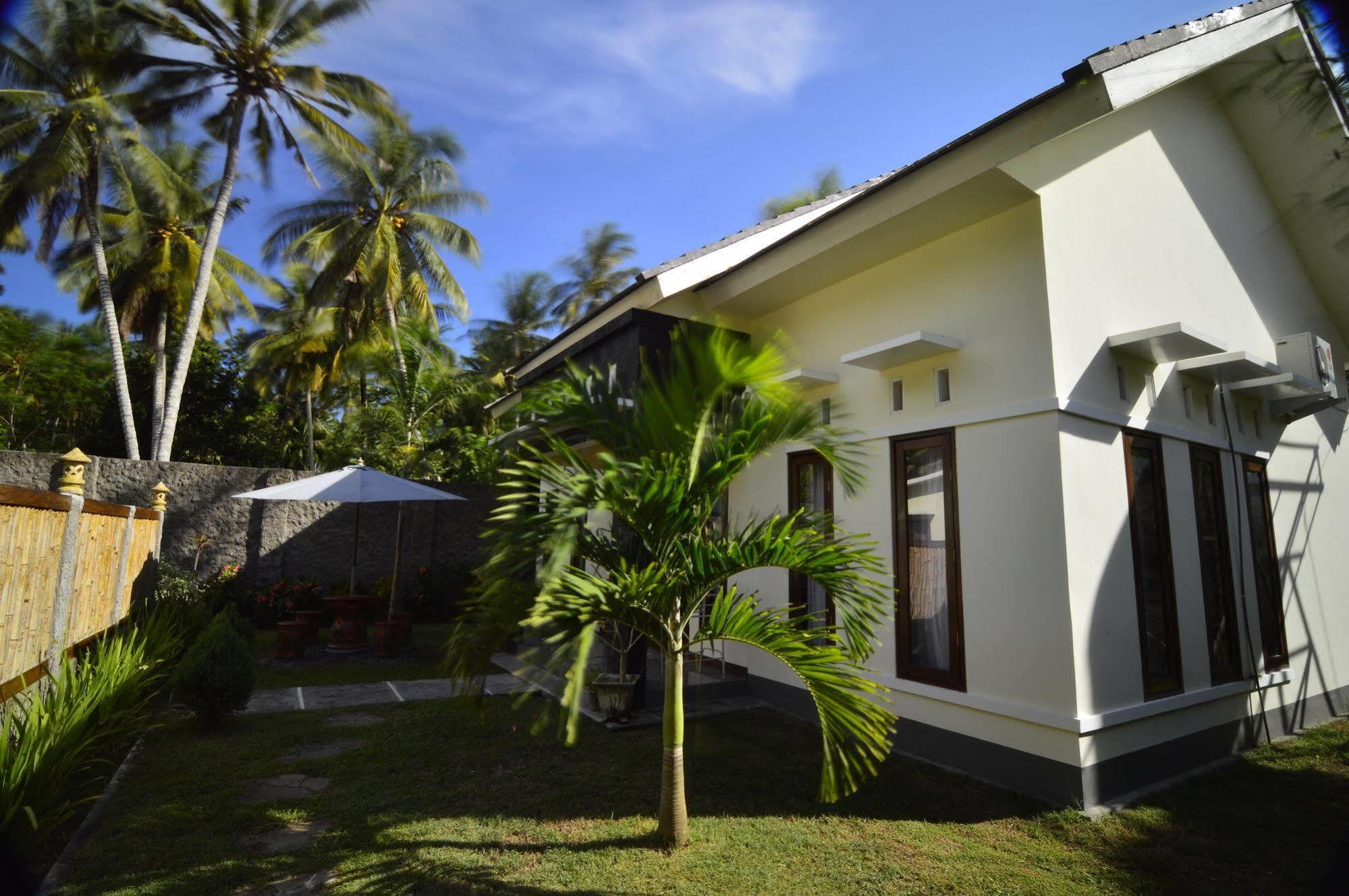Shu Villa Lombok Kuta  Extérieur photo