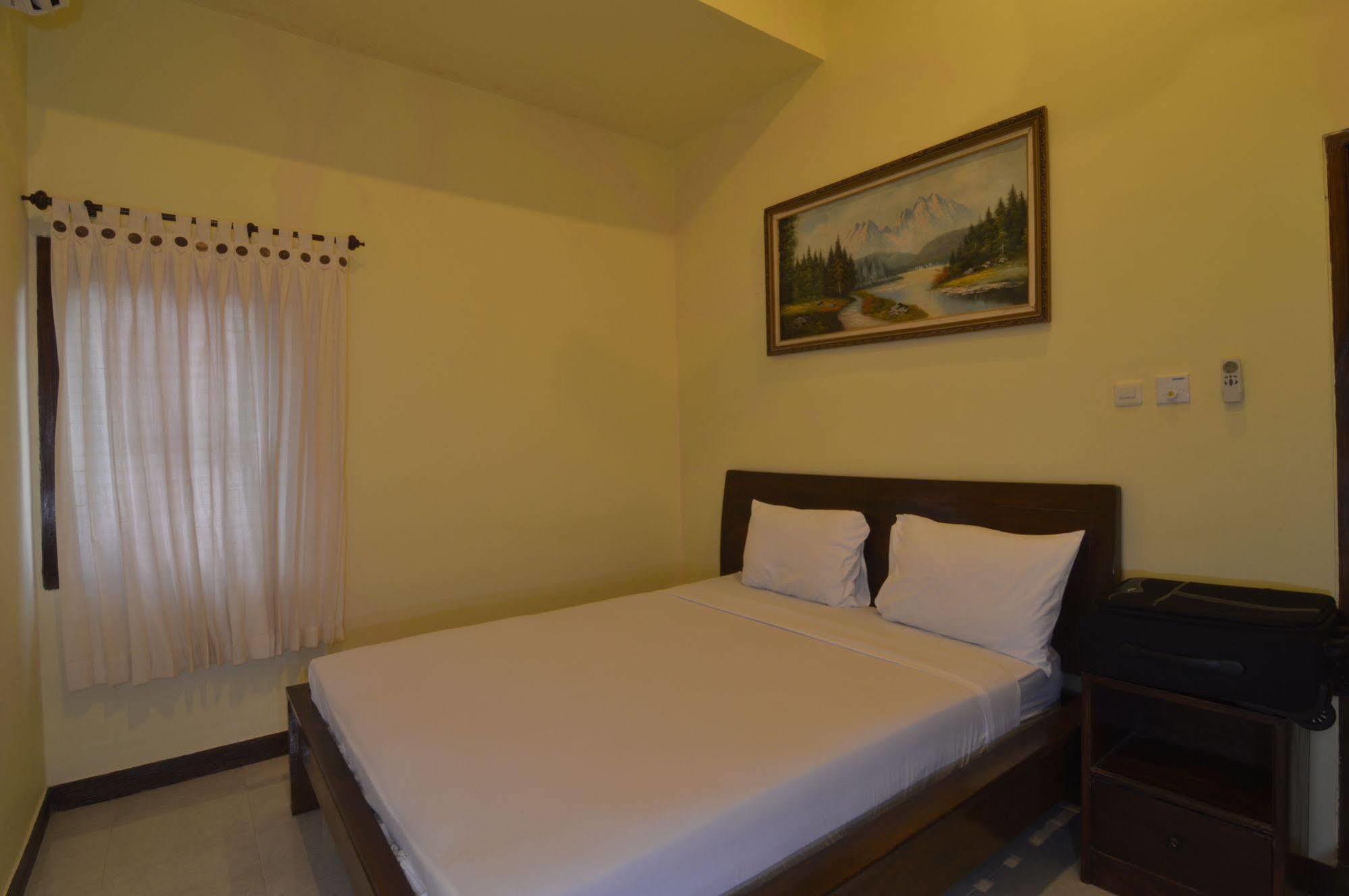 Shu Villa Lombok Kuta  Extérieur photo