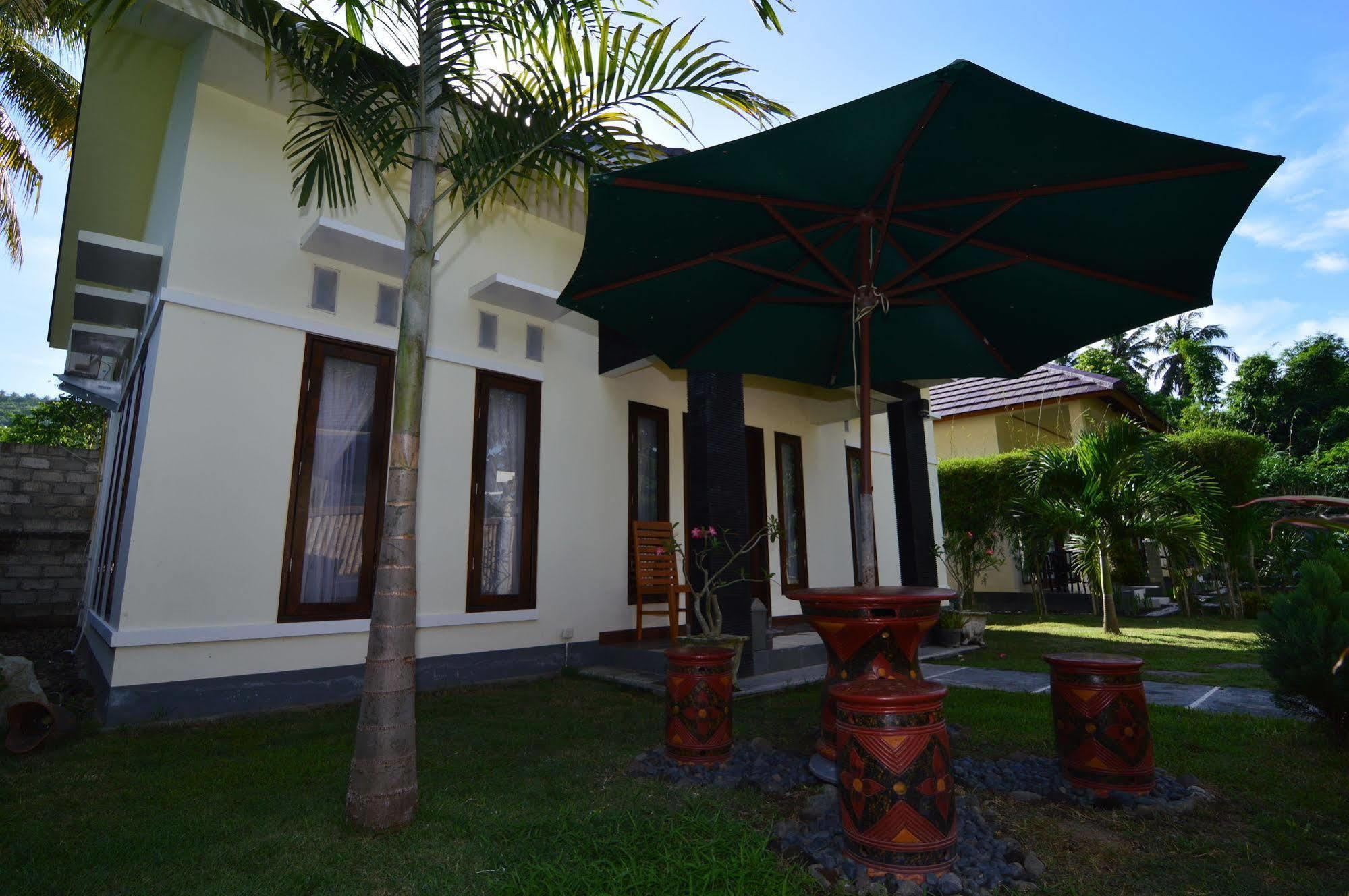 Shu Villa Lombok Kuta  Extérieur photo